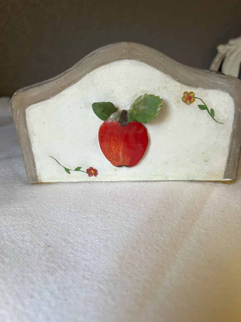 Hand-Painted Wooden Apple Napkin Holder - Red & Green - Picture 7 of 10